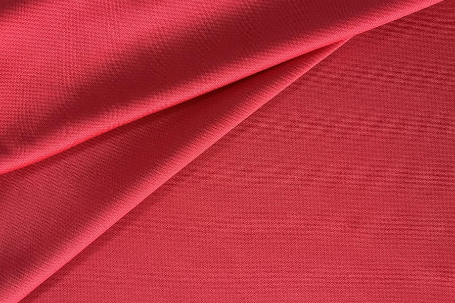 Polyester strikket stoff