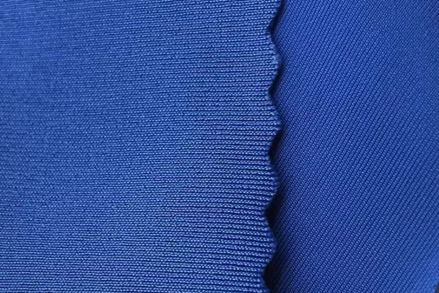 Nylon ammoniakk strikket stoff